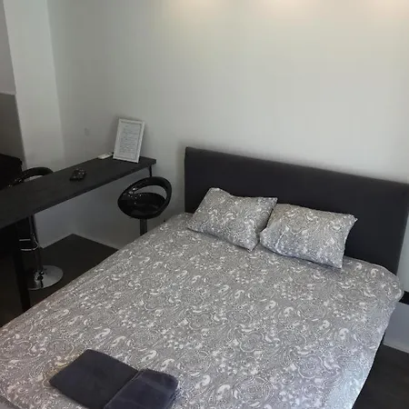 Apartment 2 *